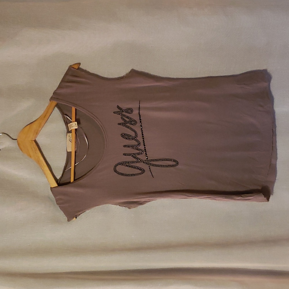 Guess sleeveless top bedazzled raw hem tissue soft cotton